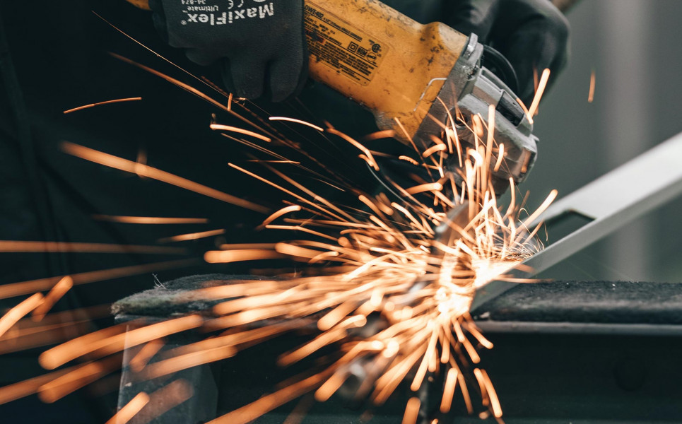 Panel 6: Side by Side (Image)